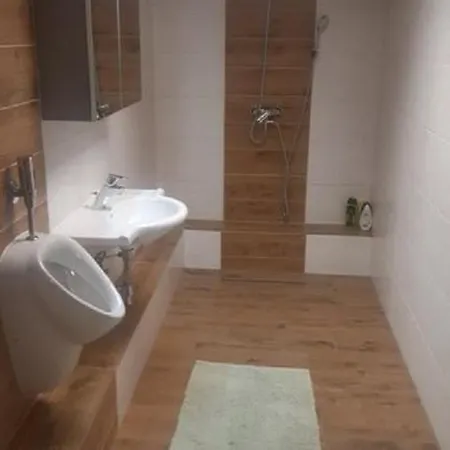 Pletz Apartman *